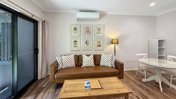 TV connectée, lecteur de DVD, vidéothÚque