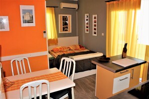 Dining - Sunny apartment (Zaton)