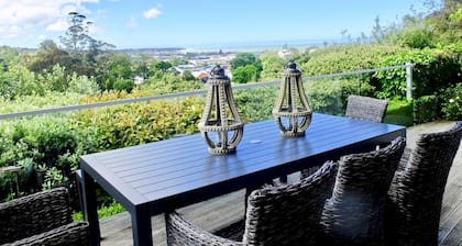 Exquisite Luxury Property with Stunning Views