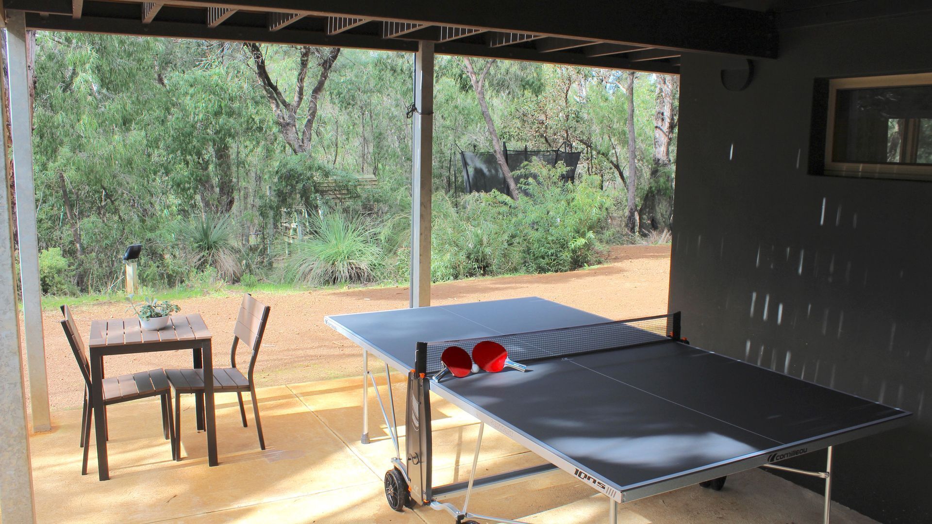 Orchid House - treetop views close to beach — image 4