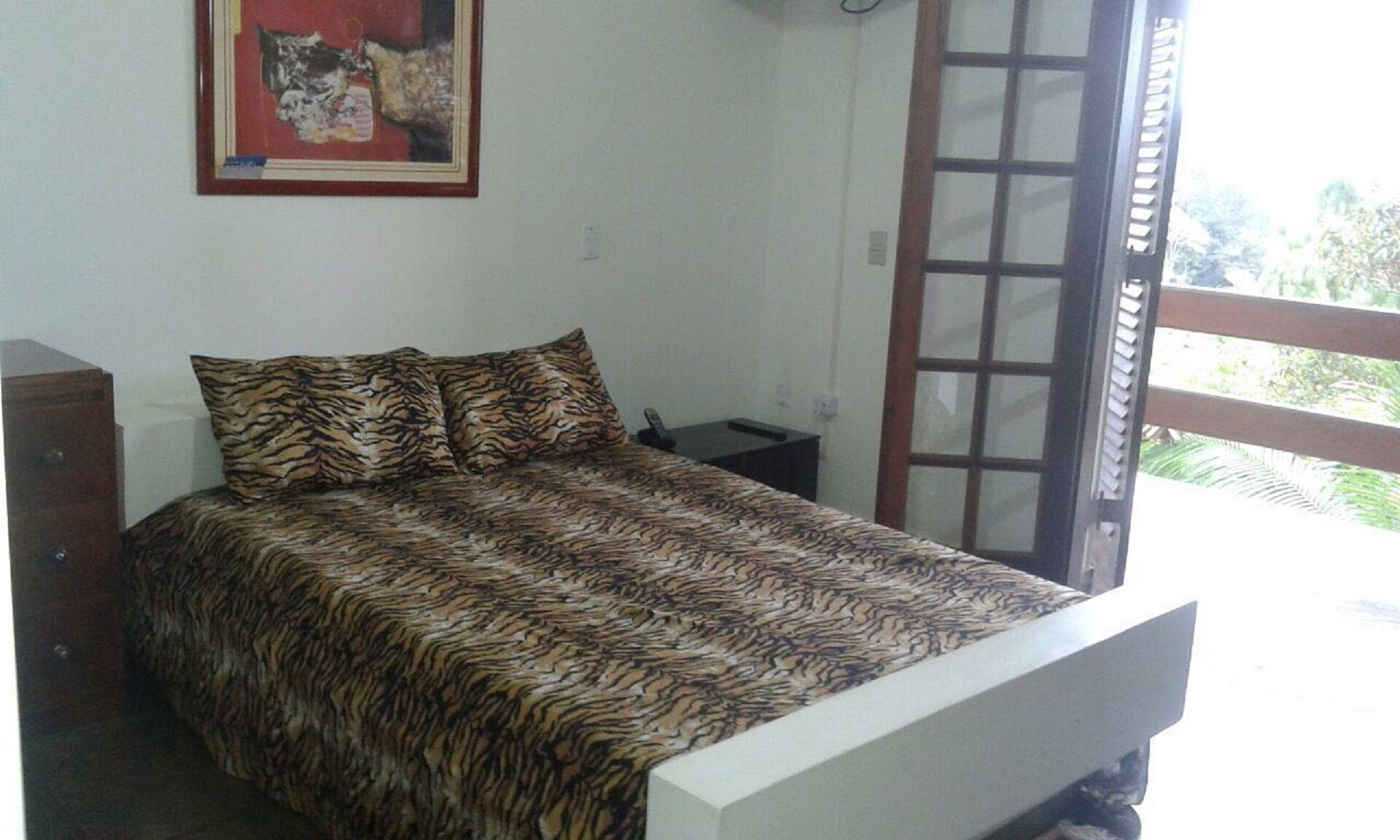 Beautiful house in gated community, with all infrastructure and contact with nature