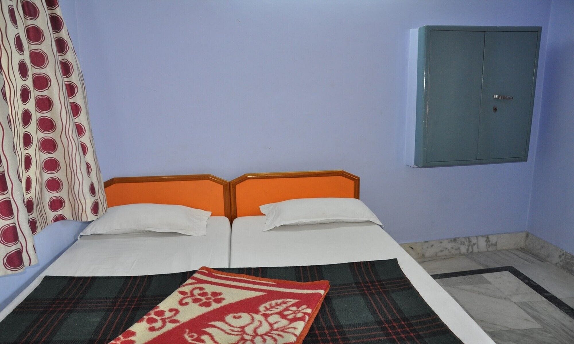 Budget Stay Near Swarg Ashram