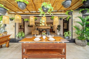 Dining - Villa Sarong 2 Chic 2BR Boho Villa: Prime Central Location (Seminyak)