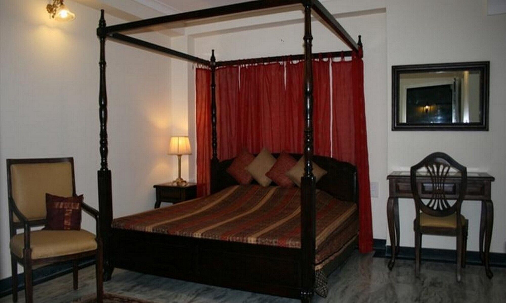 Private room for wanderlust