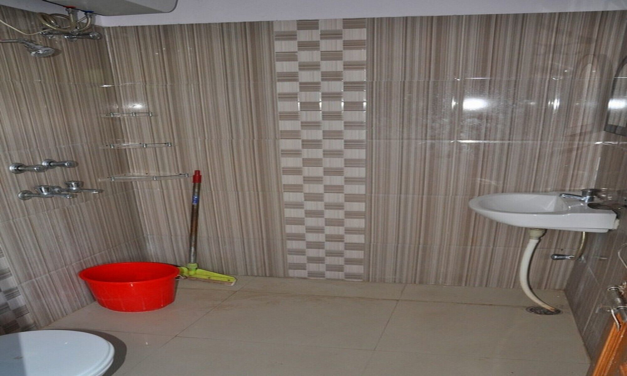 Economical Room in Tapovan