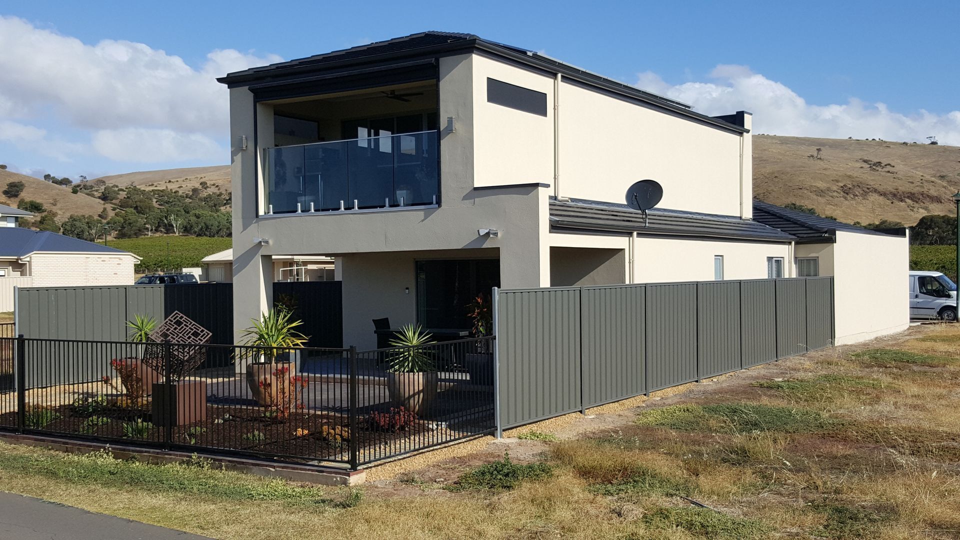 GOLF COURSE FRONTAGE With magnificent views,