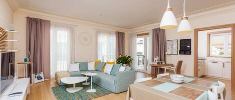 TV connectée, lecteur de DVD, espaces bureaux