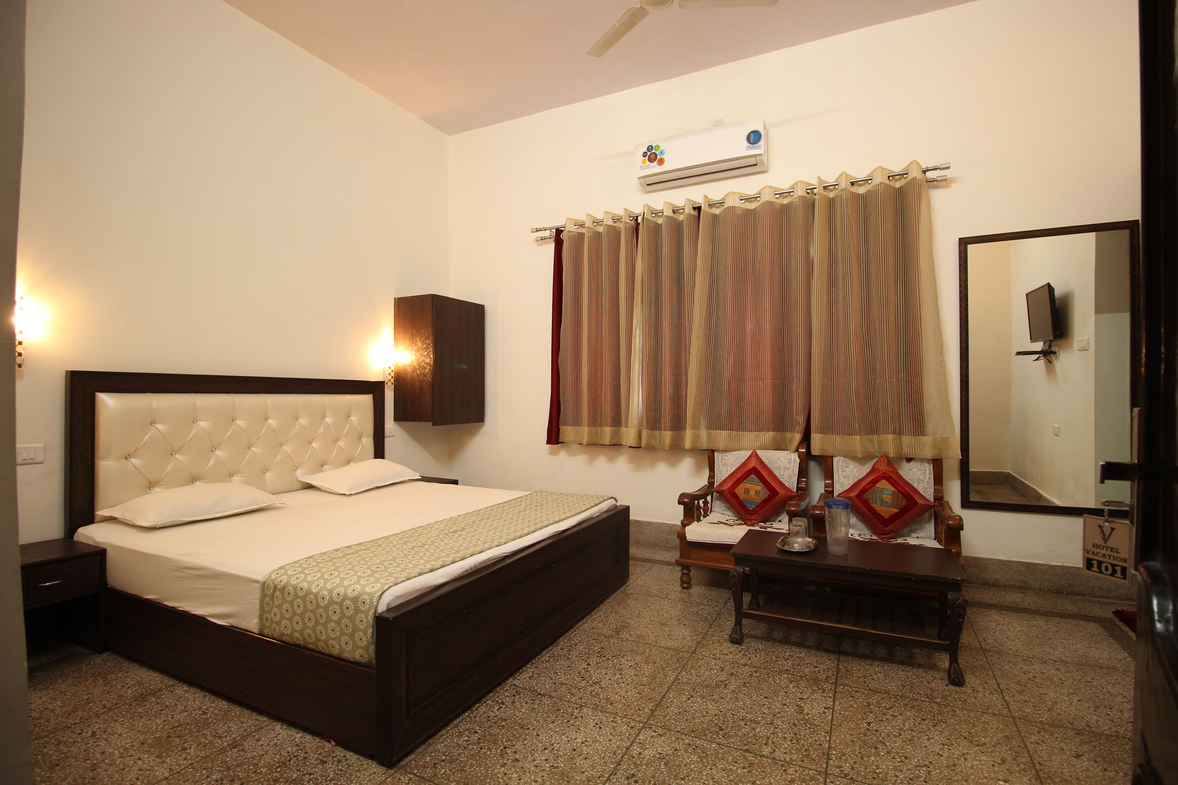 7 bedrooms, Internet, bed sheets