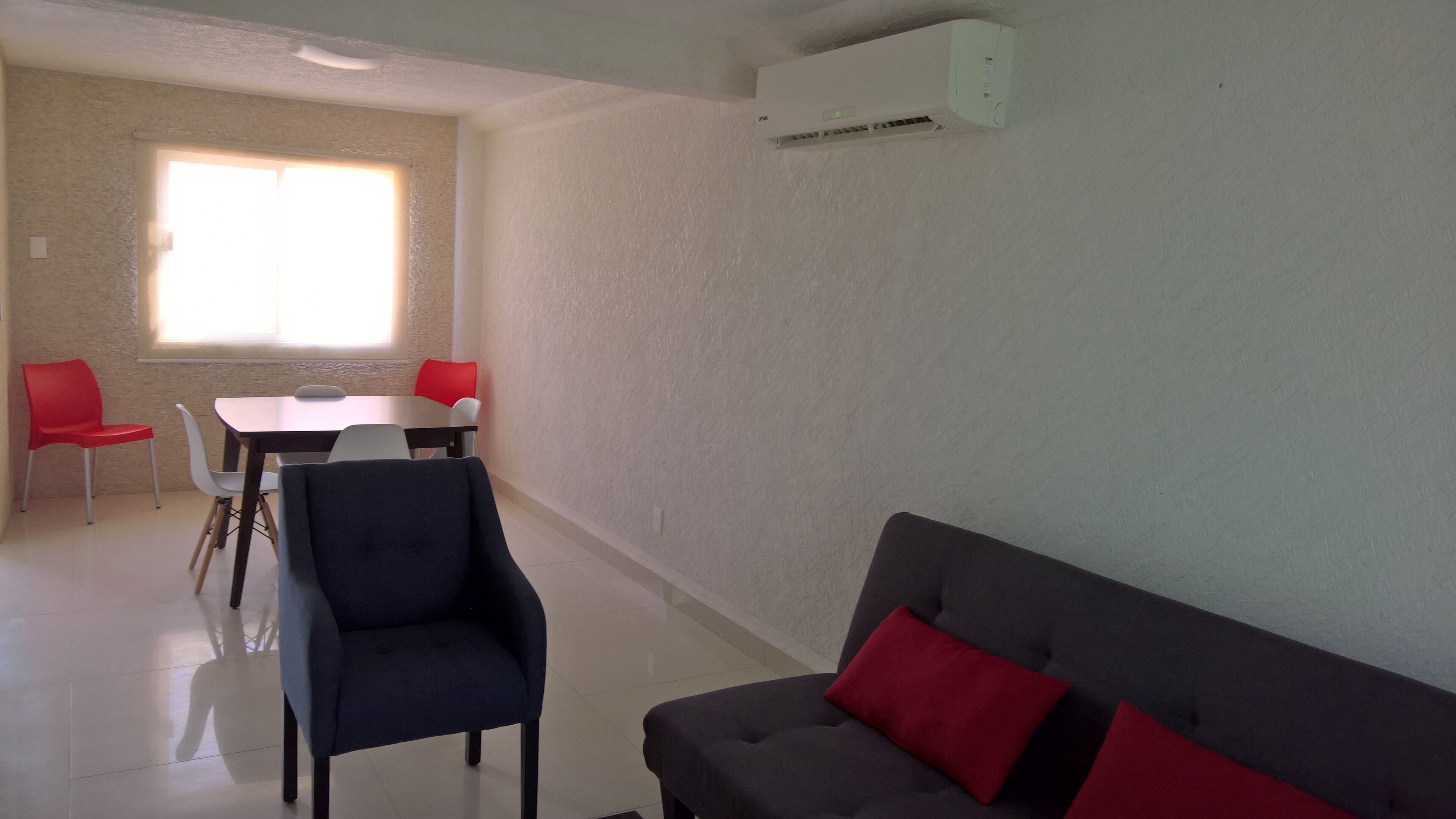 Beautiful new house in ixtapa.