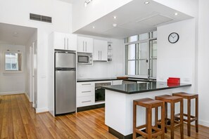 Microwave, stovetop, dishwasher