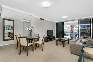 Smart TV, stereo - St Leonards- HERB1 -  Herbert Street - Stylish 1BR with Balcony Parking in the Heart of St Leonards (ST LEONARDS)