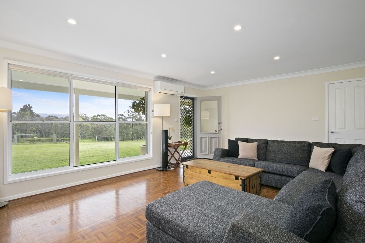 Hillcrest House - views across the Hunter Valley — image 6