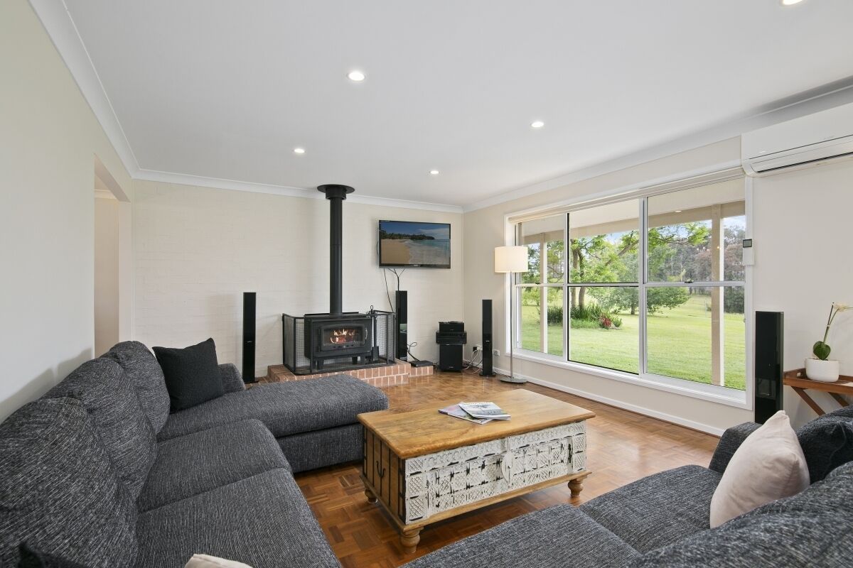 Hillcrest House - views across the Hunter Valley — image 7