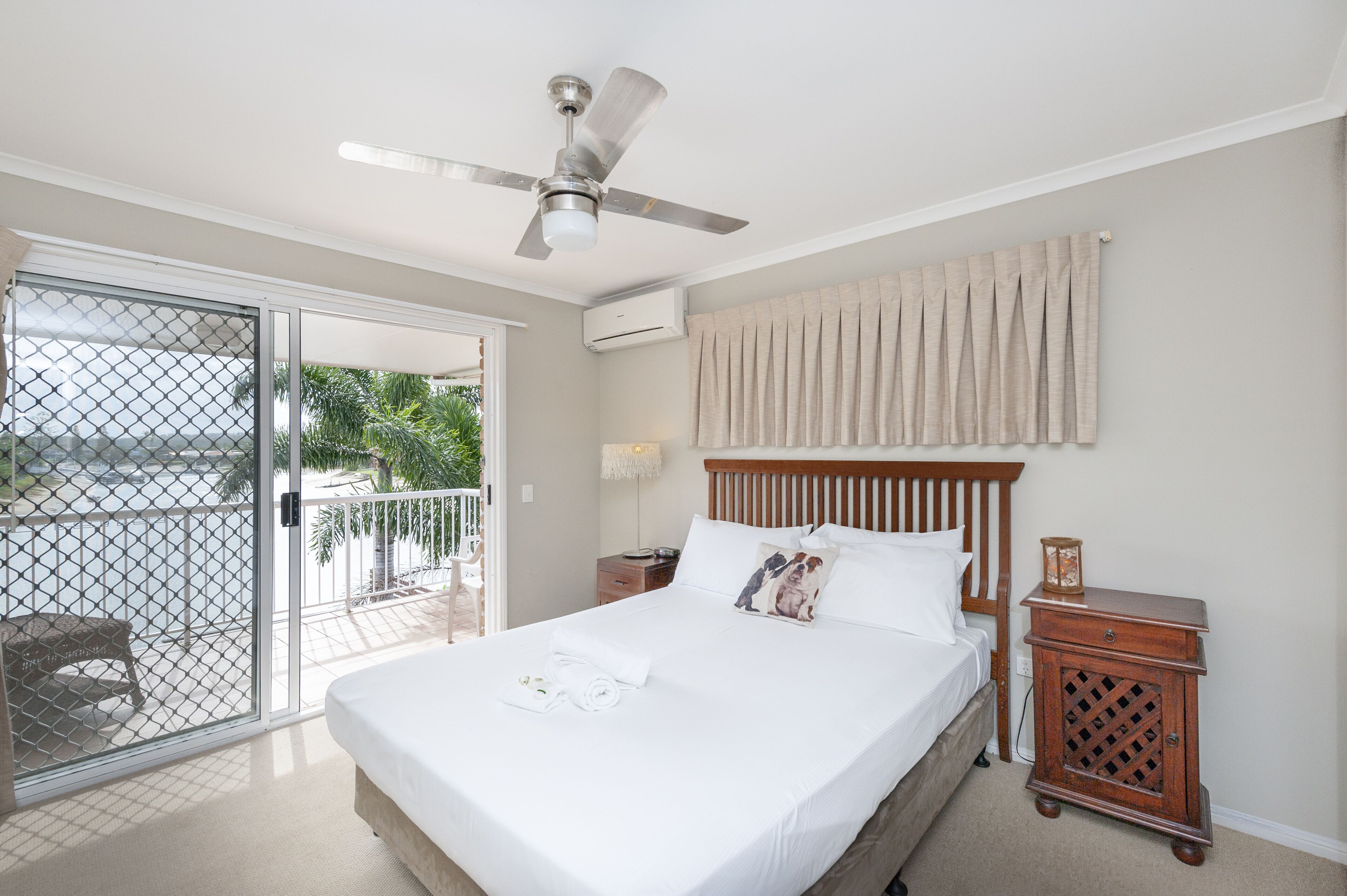 2 BR Waterfront Villa 3 -Pet Friendly - Waterfront — image 24