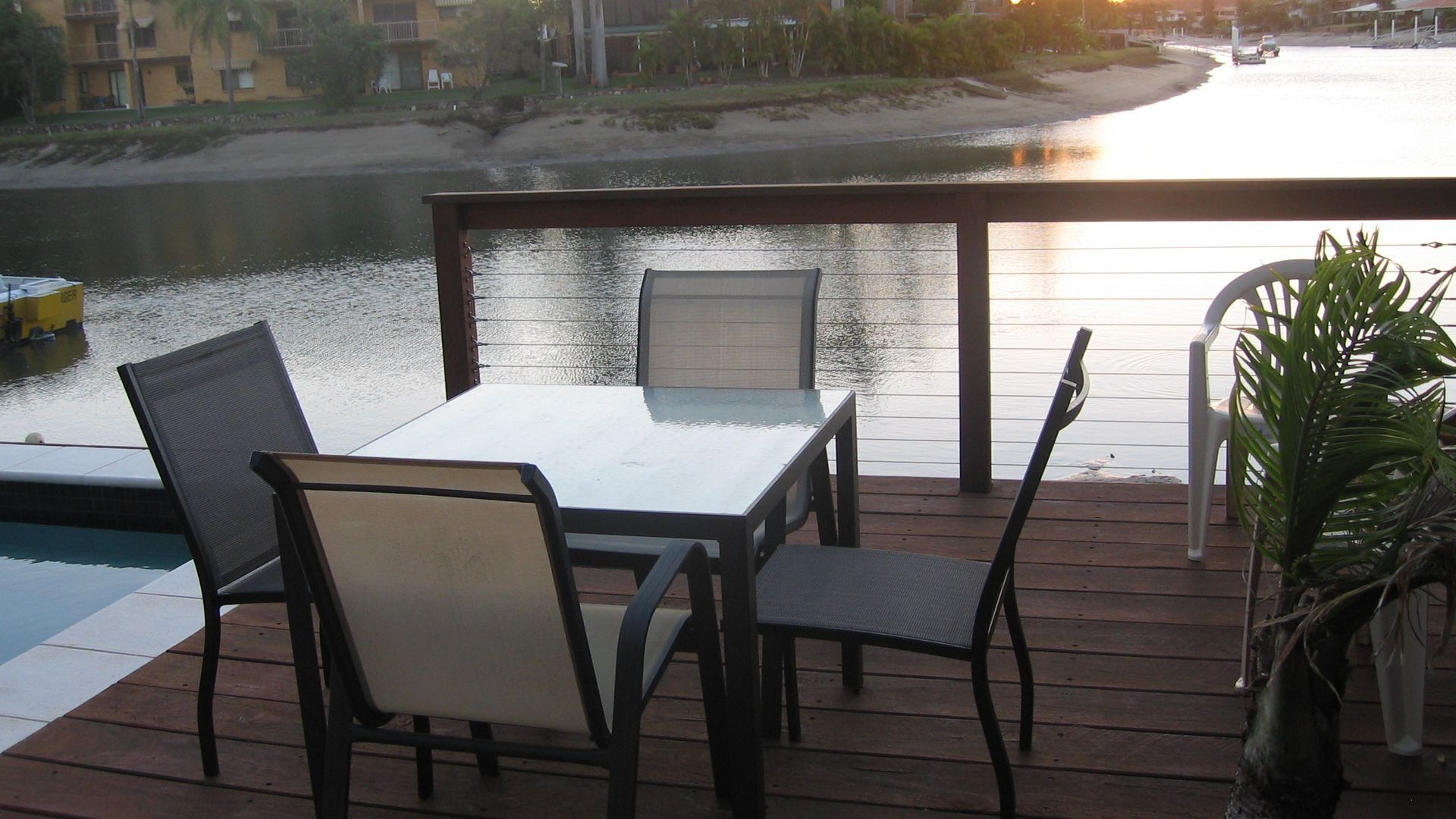 2 BR Waterfront Villa 3 -Pet Friendly - Waterfront — image 12