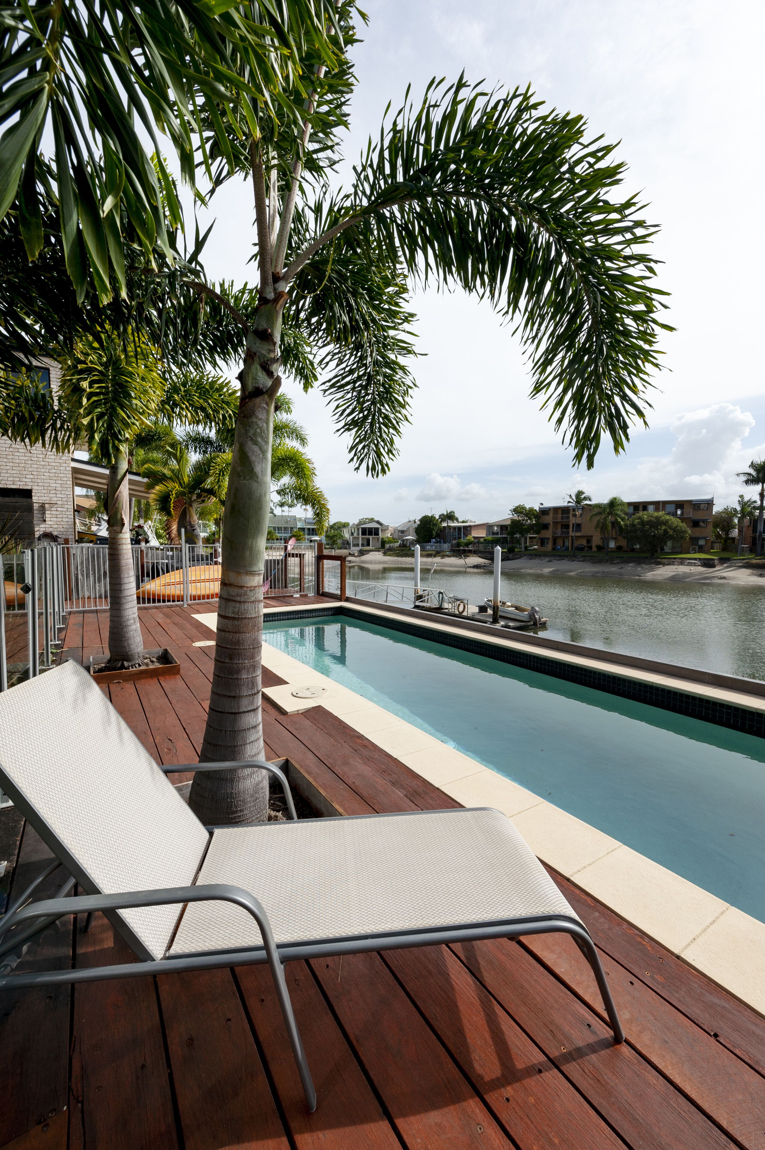 2 BR Waterfront Villa 3 -Pet Friendly - Waterfront — image 10