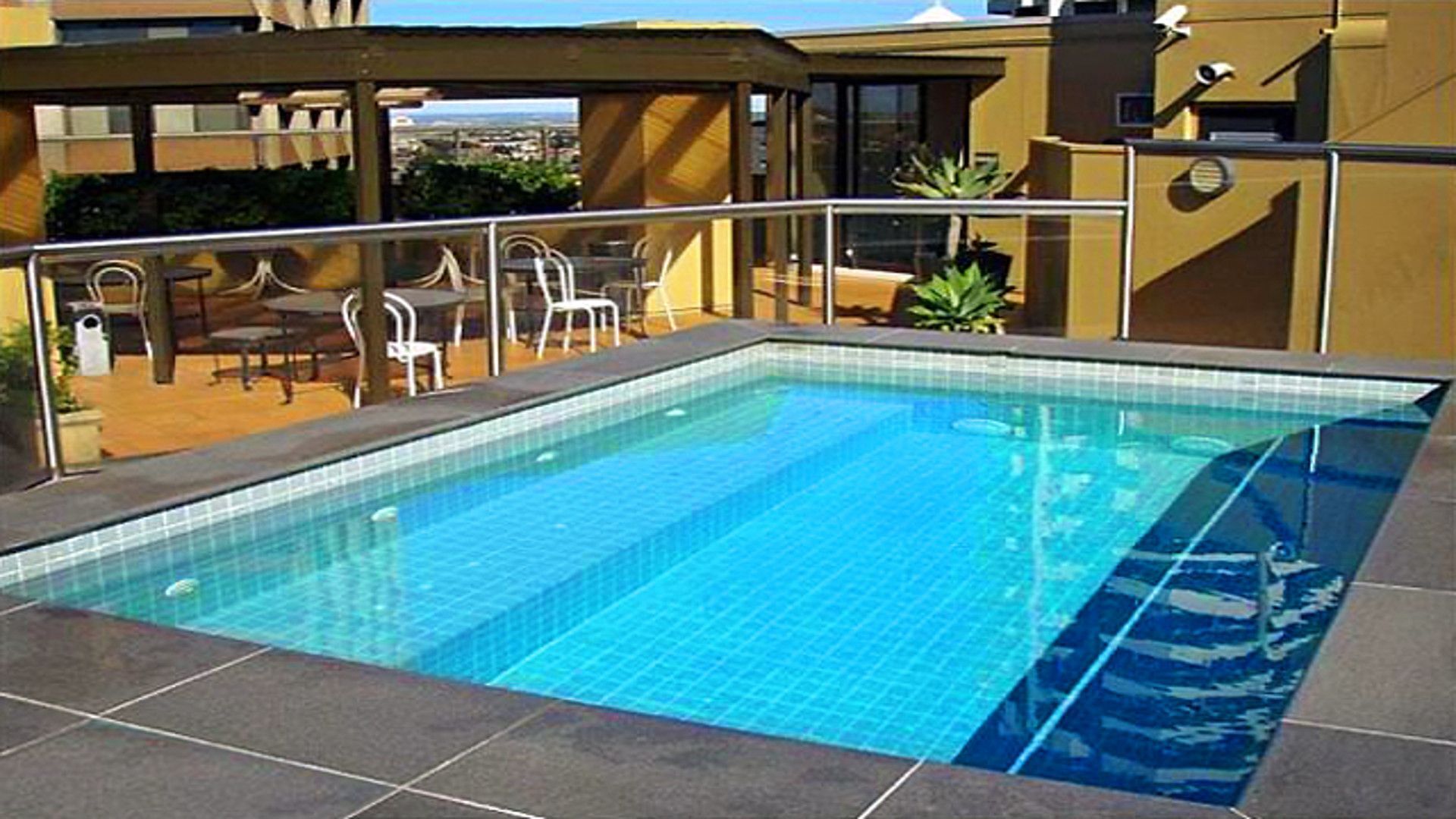 In the City-Furnished Studio — image 2