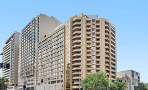 Facade - One bedroom in Australia, Sydney (Sydney)