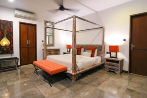 4 bedrooms, free WiFi