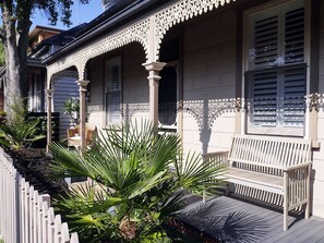 Terrace/patio - Amazing location - Walk to MCG/Swan St/Bridge Rd/Melbourne CBD (Richmond)