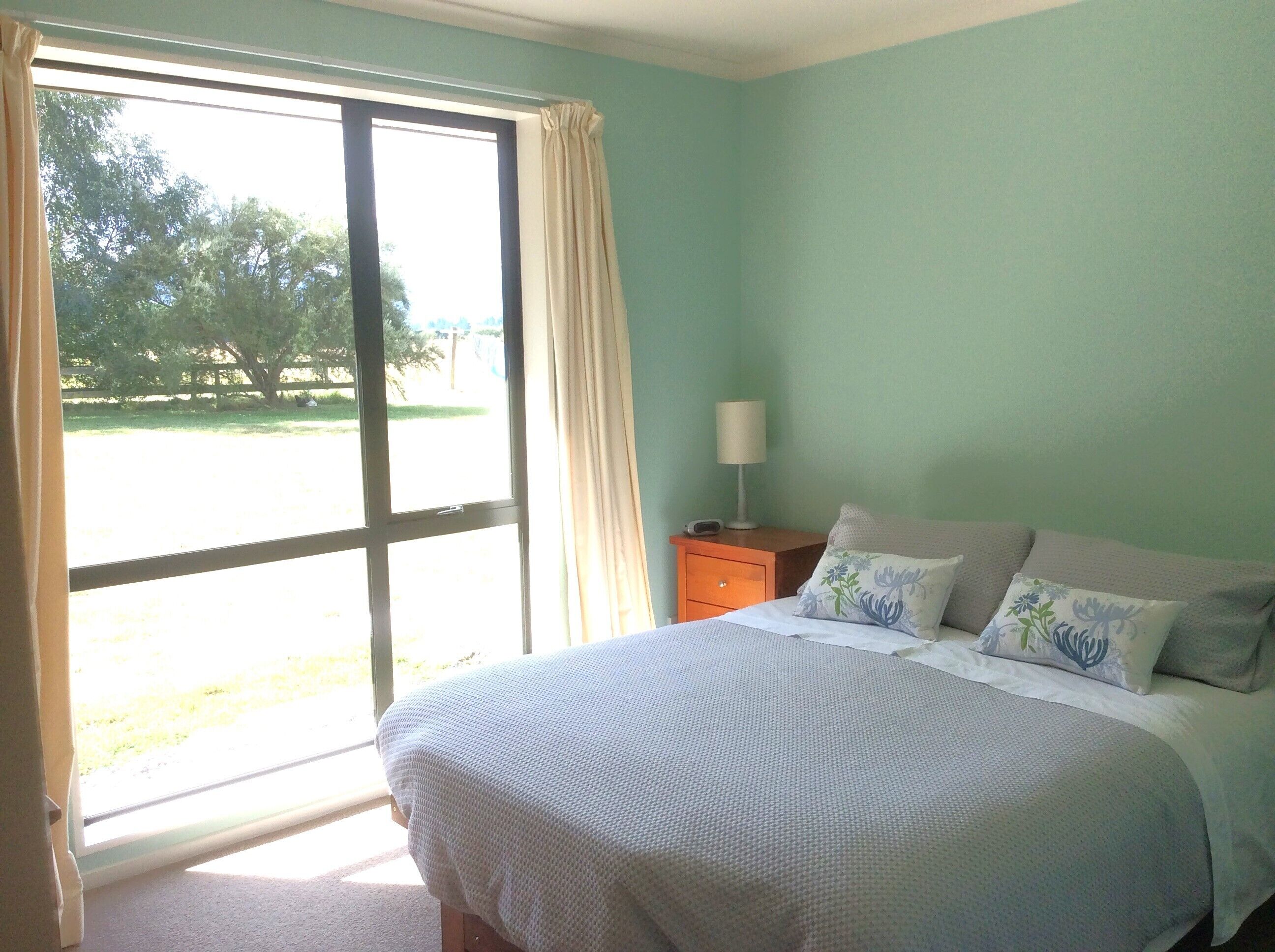 2 bedrooms, iron/ironing board, travel crib, free WiFi