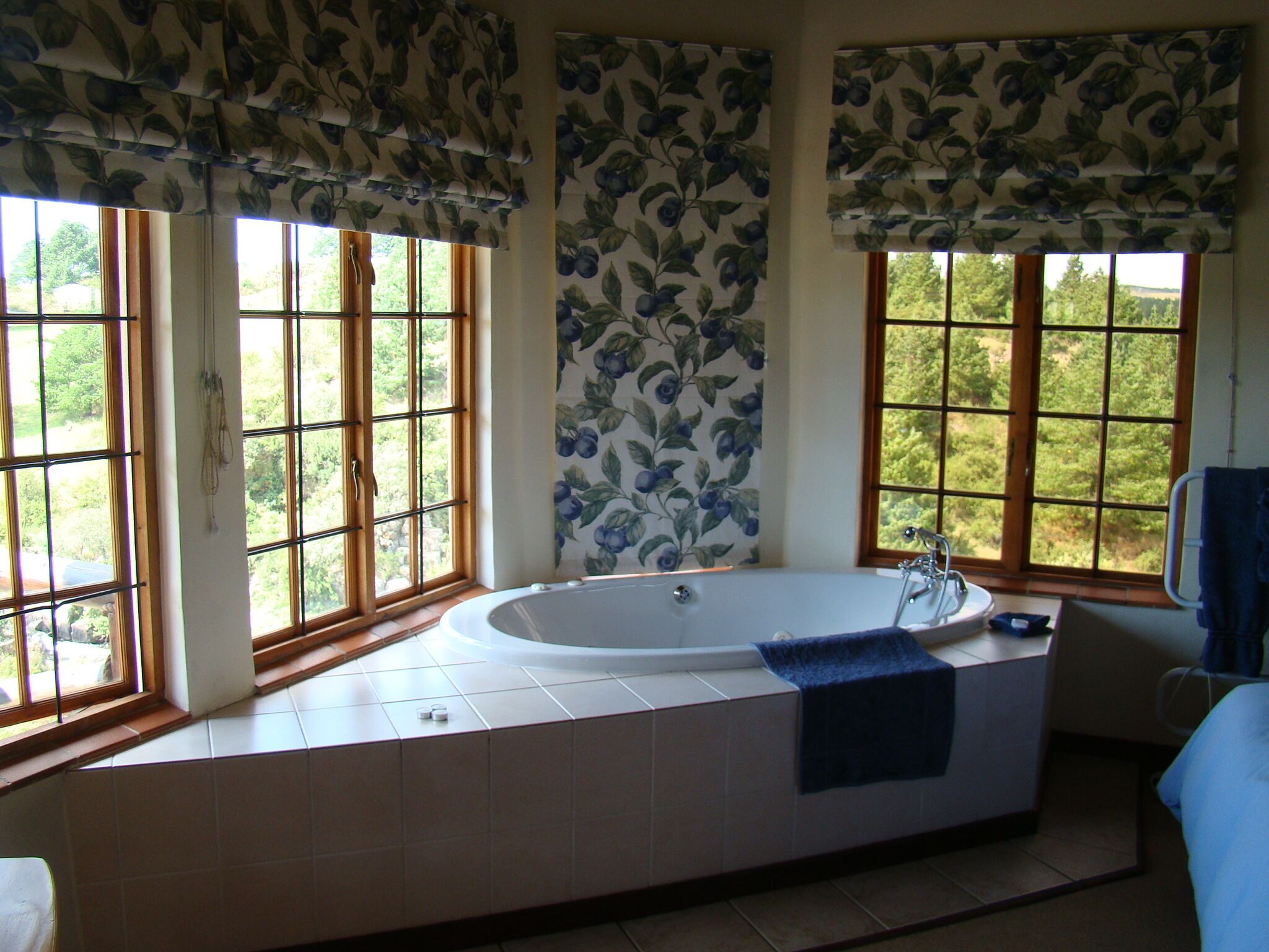  otters den self catering free standing cottages  sleeping 2 people   