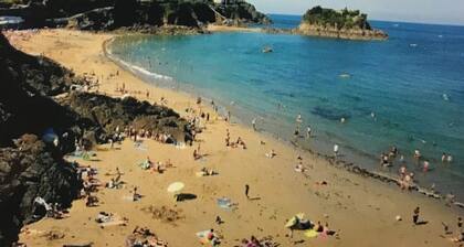 ** Apt 2 chambres-plage du casino-vue sur mer! ** 2br apt avec vue sur l'océan! **
