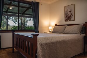 4 soverom, strykejern/-brett, wi-fi og sengetøy