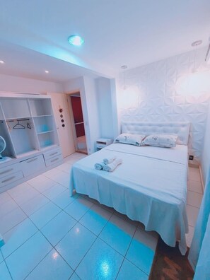 2 slaapkamers, een strijkplank/strijkijzer, wifi