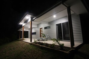 Exterior detail - Rangimarie Holiday House (Little Mountain)