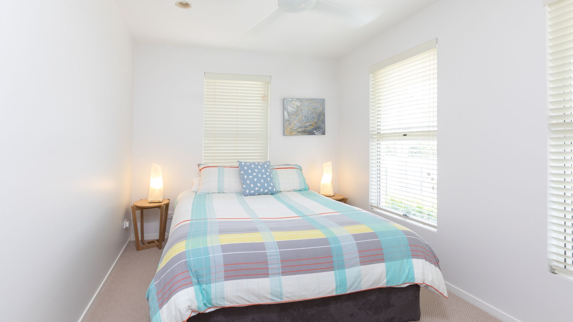 Noosa Heads Beach House - Walk to Main Beach & Little Cove — image 14