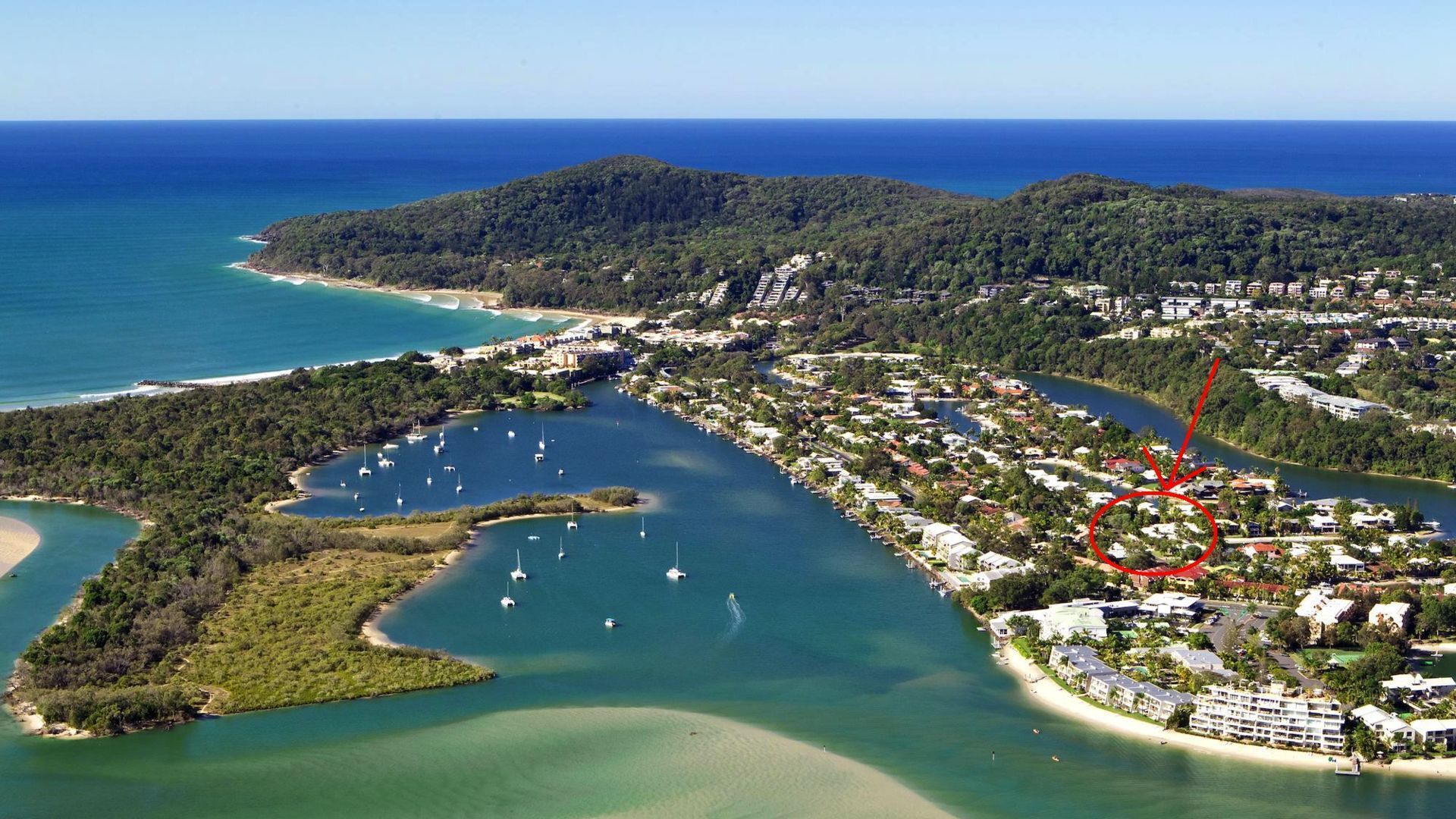 Noosa Heads Beach House - Walk to Main Beach & Little Cove — image 5