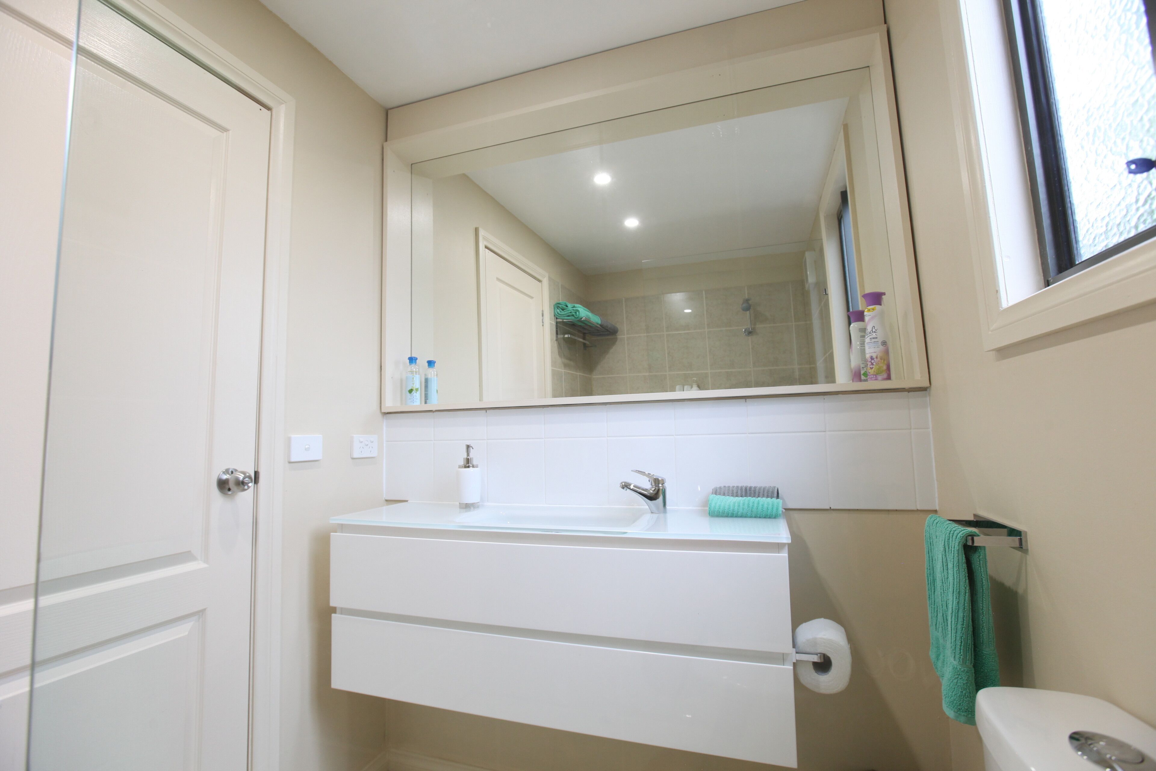 Self contained studio apartment perfect for shorter or longer stays