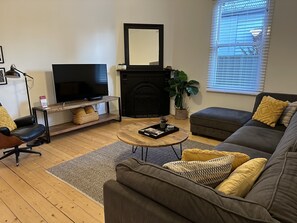Smart TV, DVD player, ping pong, books