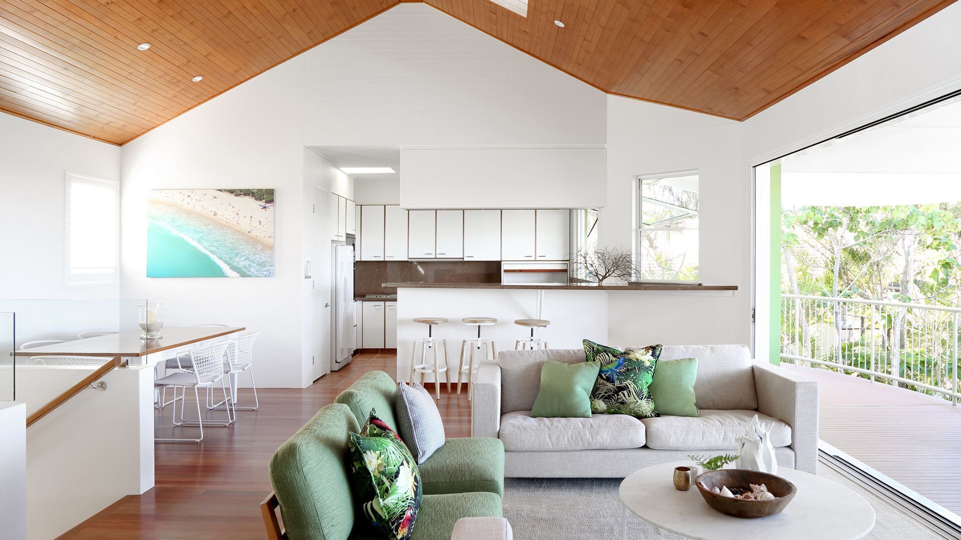 TV, fireplace, DVD player, stereo