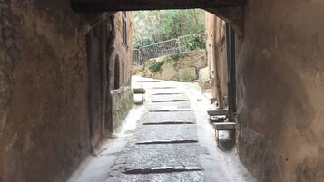 Enceinte de lâhĂ©bergement