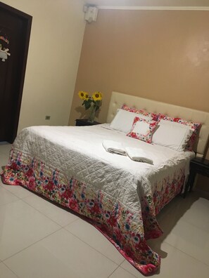 3 bedrooms, WiFi - Holiday House 4 Palmeiras  (Figueira)