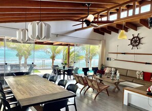 Dining - Casa El Almirante – Beachfront Villa with Pool & Staff in Zorritos (Zorritos)