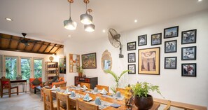 تناول الطعام