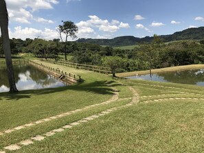 Property grounds - The most complete: heated pools, fishing, barbecue, snooker, nature. (Brotas)