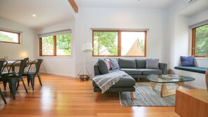 Smart-TV, DVD-Player