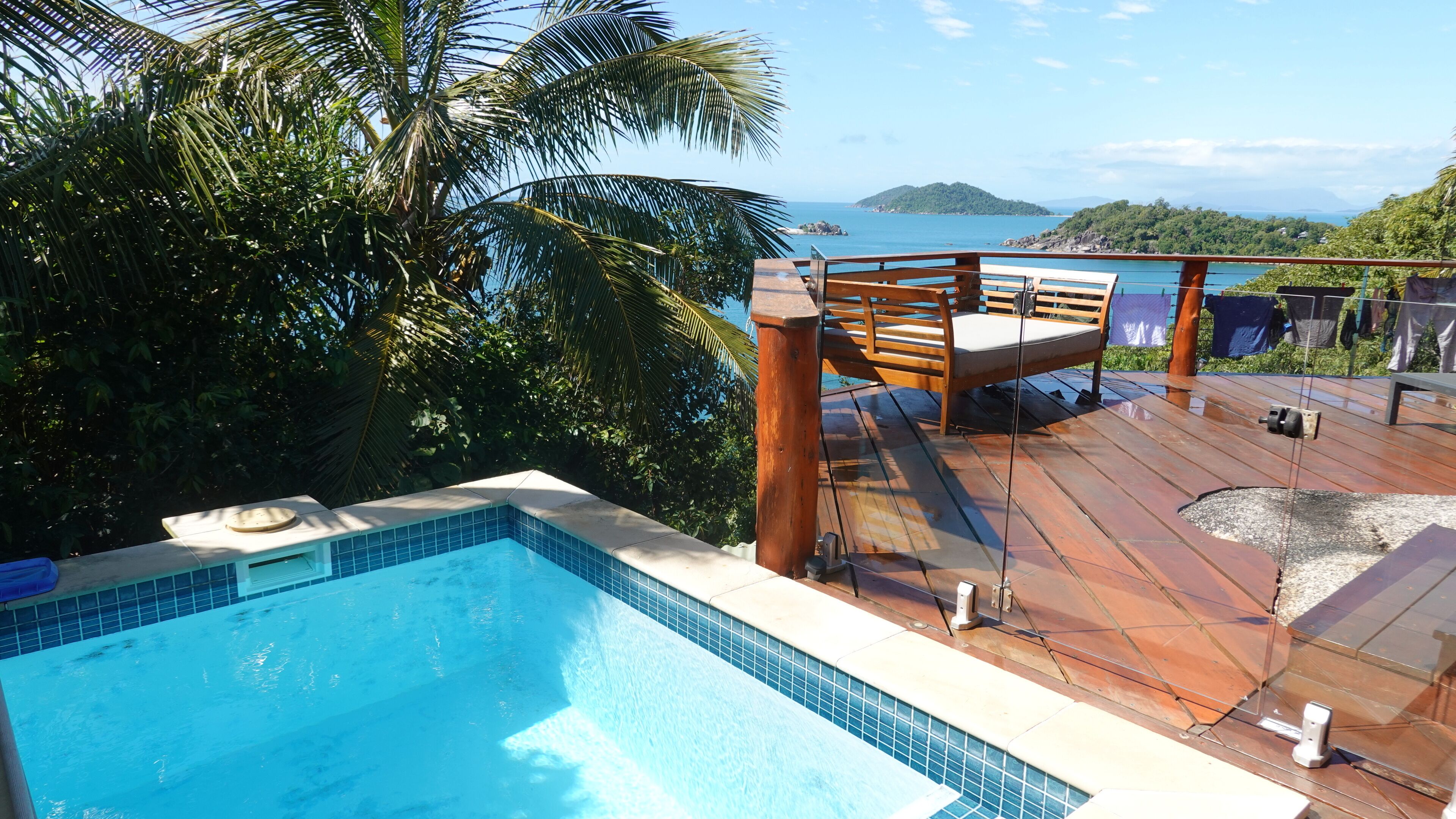 Romantic Luxury Villa, Private Magnesium Plunge pool, perfect for couples.