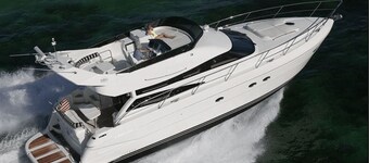 Rent motor yacht neptunus 56 fly in Split Croatia