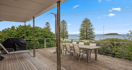 Breathtaking Views of Encounter Bay Pet Friendly