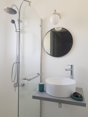 Hair dryer, towels - Award winning Private Luxury Villa with Pool (Emba)