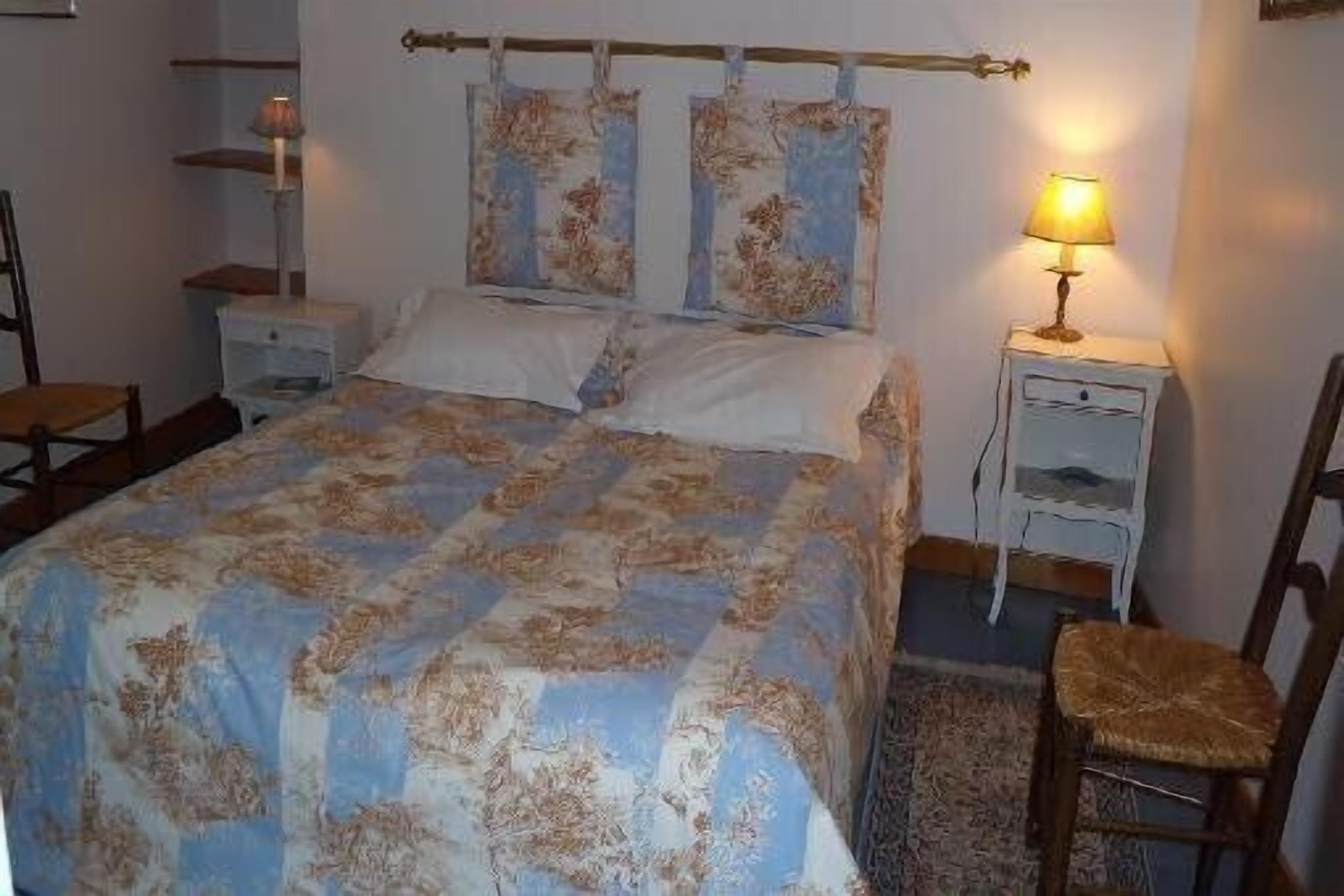 Château de Charfetain farm in the heart of the Monts du Lyonnais