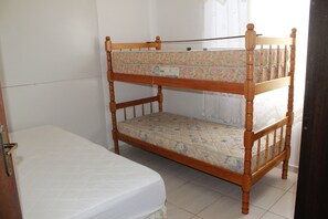 3 chambres, fer et planche à repasser, Wi-Fi