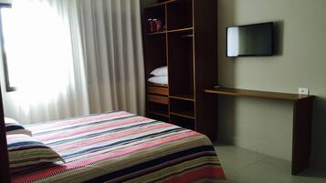 5 Schlafzimmer, BĂŒgeleisen/BĂŒgelbrett, WLAN, Rollstuhlgeeignet