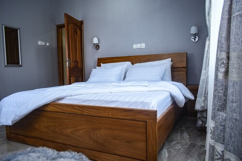 A family friendly Mountain Haven in a serene environment