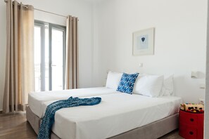 3 Schlafzimmer, Zimmersafe, Schreibtisch, Bügeleisen/Bügelbrett